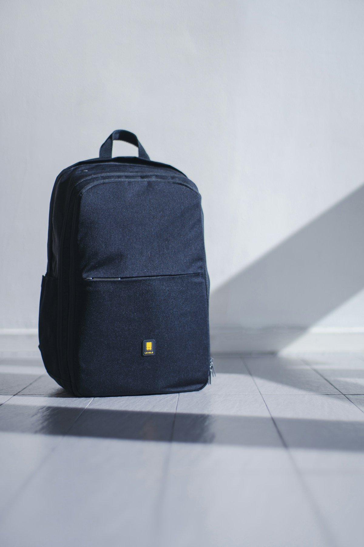 Neue Startseite Versand aus Indonesien 4 Hochwertiger Koffer und Reisegepäck